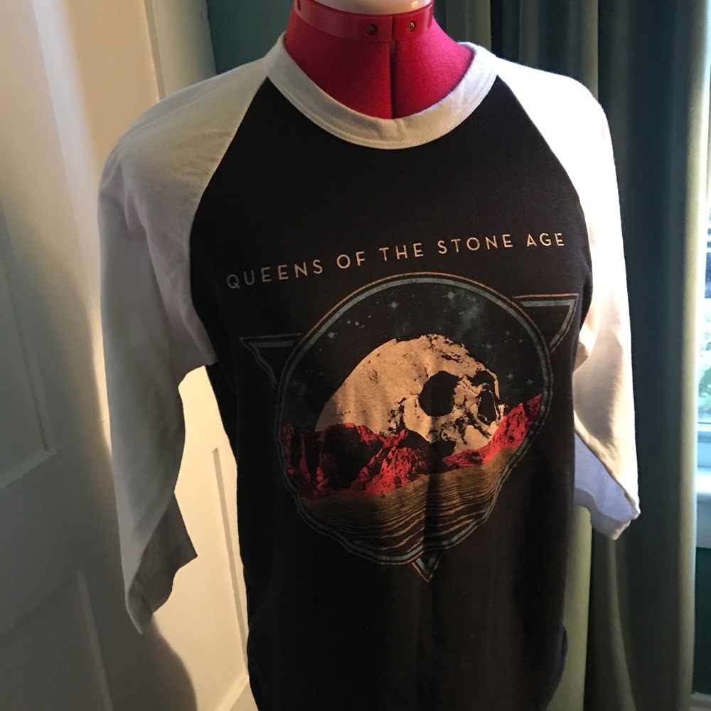 2018 Queens of the Stoneage Concert Jersey T shirt